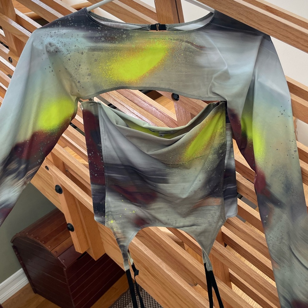 Miaou Phoenix Top in Motion